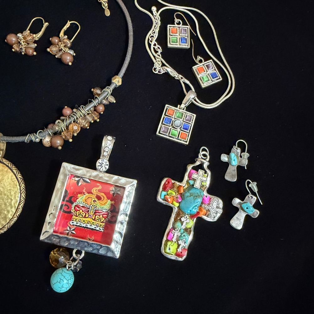 Vintage & Retired Premier Designs Jewelry Lot Boho Southwestern Mixed Media 9pc - Picture 4 of 4